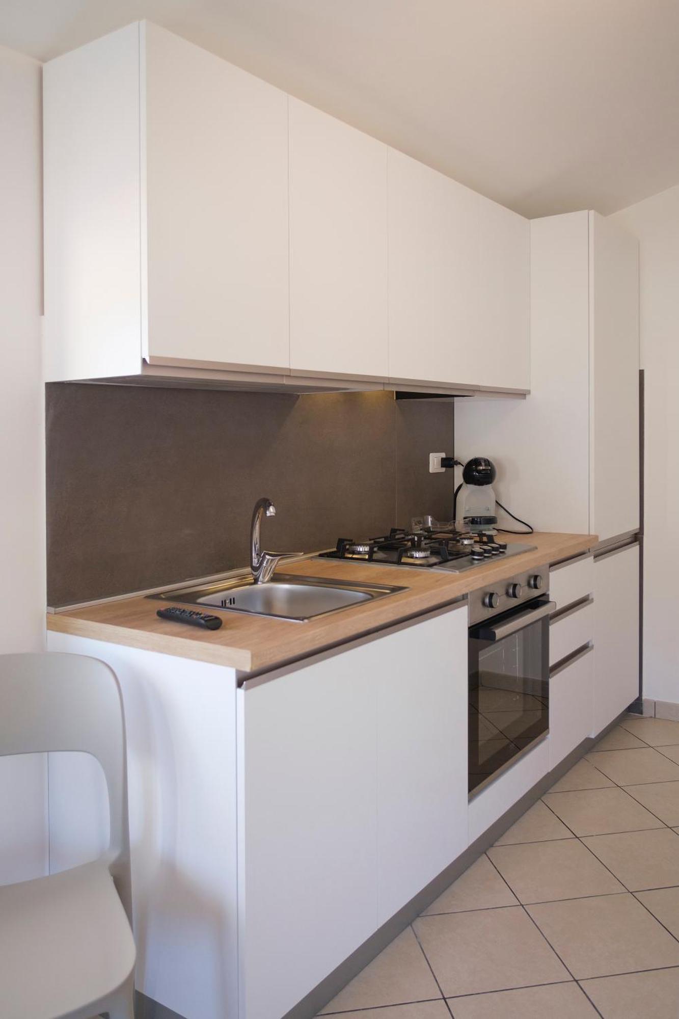 Magico Apartments - 450M Dalla Spiaggia Capo dʼOrlando Exteriör bild